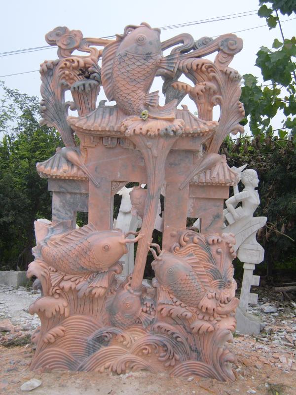 石雕鱼喷水鱼石雕 艺术与实用的完美融合